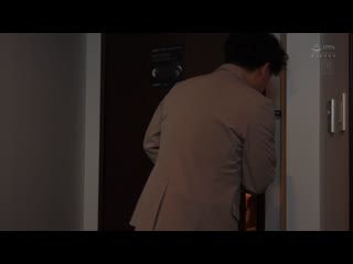 被叫去高层饭店的人妻 无法反抗权力而卖掉最爱的妻子 广濑百合 JUQ-917