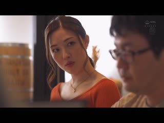 想确认爱情让妻子与絶伦后辈2人独处3小时…不拔出追击中出合计17发妻子被睡走的NTR故事 叶山小百合 JUQ-540