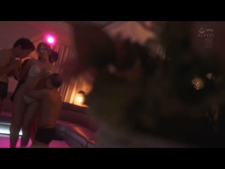 哈普宁酒吧人妻NTR 「为了你…」说着，妻子却不知何时开始沉迷于围绕在她身边的男人们身上。 木下凛凛子 JUR-232