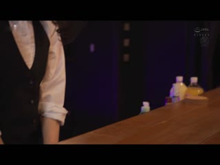 老公没办法满足…堕落在打工处巨根店长的人妻 白花香 JUL-881