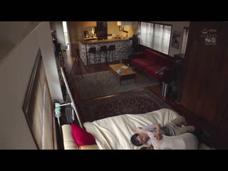 将M男与鹫尾芽衣完全放置在郊外独立式洋房 3日间1分1秒都没浪费持续搞痴女玩法 SSIS-466