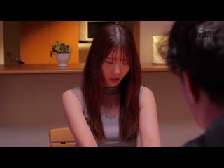 嫉妒我去喝咖啡的妻子小恶魔女僕服侍，嫉妒加速的过激选项淫荡接待让人射精！山岸绮花 PRED-738