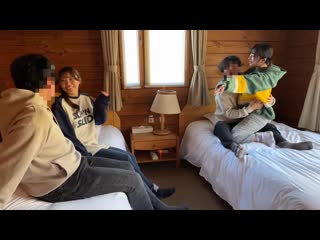 小麦小姐和实小姐 与带我去滑雪的大学生在春假做爱。 和滑雪女孩雪山乱交派对影片 INSTV-650