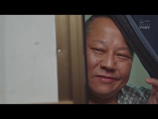 和死都讨厌的上司在出差的温泉旅馆裡竟然同房…被丑陋的绝伦老爹搞到高潮好多次的我。长滨蜜璃 IPZZ-601