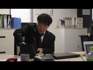 在上司面前 我的妻子成为裸体模特儿 13 黑木奈美 NSFS-344