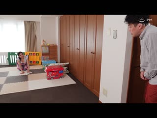 对优子老师以小孩子说话撒娇的大人中出保育园 白木优子 VAGU-248
