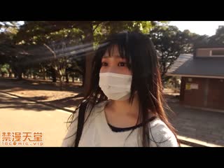 春天開始就讀美容專科學校的19歲女子好奇心旺盛感度出眾！！ FC2-PPV-2695291