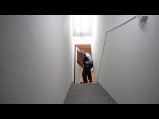 密着性爱 ～在深夜酒吧与店长密会的不伦～ 武藤彩香 JUQ-977