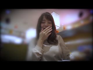【清純優雅的貴婦們】搭訕中出 奢華情色 12人4小時SP3 MBMA-090