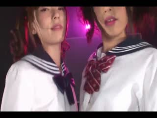 淫乱蕾丝边热舞 樱井步 波多野结衣 FLOA-028