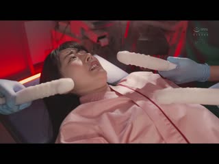 深陷春药女学生 昏眠强暴 被恶劣医师玩弄未成熟身体痉挛中出的少女直到搞坏的诊疗记录 皆月光 ROYD-208