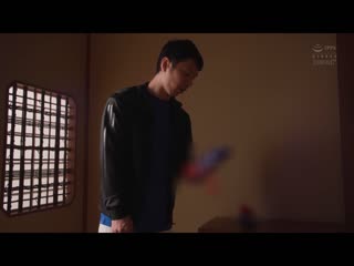 被嫉妬疯狂般轻浮前男友身心逼入绝境 喜欢最后冲刺抽插的女友被＜大逆转NTR＞的田径队住宿集训 天音唯 CAWD-502
