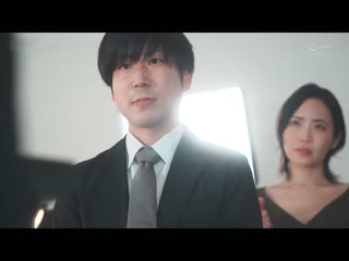 裸体模特儿NTR 与上司沉溺于羞耻的妻子冲击的外遇映像 沖宫那美 JUQ-349
