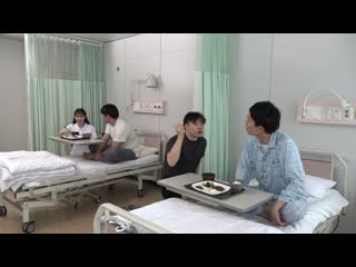 虽然是笨手笨脚但因为是绝对的色情可爱所以让患者勃起的新人护理师 望月蕾 MMGH-013