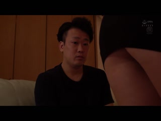 与出差男士按摩遇见的人妻・未奈…被持续挑逗后、搞起浓密中出性爱到要射干了…。 北野未奈 JUL-926