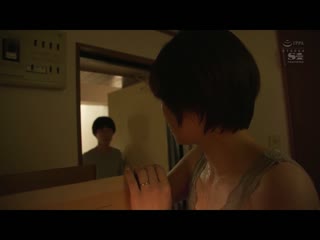 流汗激凸的不戴胸罩乳头 想看吗？想搓揉吗？想吸舔吗？ 奥田咲 SSIS-130