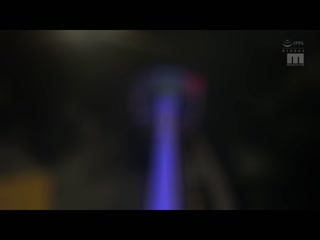 就算有女朋友还是无法抗拒！双人小恶魔后宫中出！趁女友不在家差一点被学妹强暴的我…如果你有要回来 我就被带出外面紧密接吻 勃起之后直接去开房间 新井里真 松本一香 MIAA-846