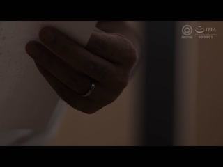 ※胸愤NTR 最烂的郁勃起映像 约束好要幸福的女友被大叔睡走搞坏。 结城瑠美奈 ABW-178