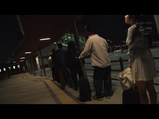 就睡中的夜行巴士被手指玩弄，無法睜開眼只能裝睡不斷高潮的膽小女生 3 NHDTC-116
