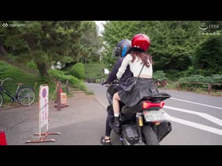 超越性伴侣，未满恋人。无论是约会还是性爱，都想紧密相连，肌肤相亲的情色自拍三连发 新井里真 SQTE-608