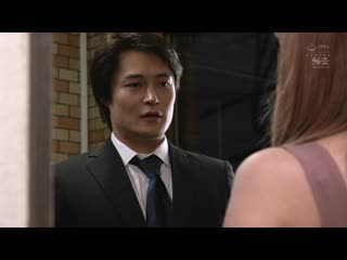 与丰满巨乳上司妻悠亚在棉被裡偷偷密着持续慢速性爱的我。 三上悠亚 SSNI-703