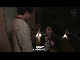 母亲想被霸凌者的儿子同学NTR 爱弓凉 JUQ-351