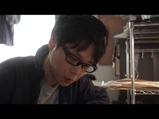 被邻居模特儿大姊发现到妄想色情漫画！被肉感下流的她持续恳求做爱到蛋蛋都干掉 森日向子 ROYD-129