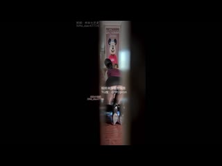 杏吧传媒 淫妻老公门缝视角单男大吊厚黑包臀裙骚妻 xb-1335