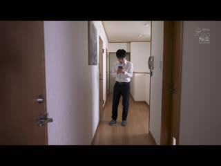 比我还高的高身高小恶魔女友姊姊对我向下看微笑挑逗诱惑 日向真凛 SSIS-453