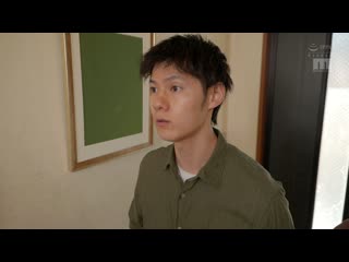 被女友性慾怪物姊姊的小惡魔可愛淫語和誇張的乳頭玩弄，墮落成下流的內射任務地獄12發 Unpai MIDA-279
