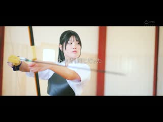 第3○届全国高中弓道选拔大赛最佳8名 用武道磨练出的肉体美BODY全裸，心灵和身体都全神贯注性爱 弓道女子（20岁）AV出道 浅风唯 EBWH-210