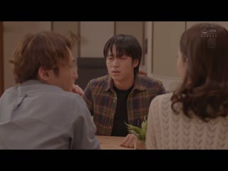 由我一手带大、最爱的继姊被最烂的朋友睡走了… 向井蓝 JUQ-128