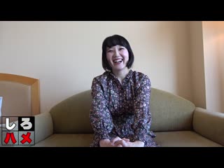 喷射的母乳！「用力一下，宝宝就出来了(゜Д゜)」在厕所裡生产的精英公务员太太...一边挤奶一边进行母乳性爱！ EMS-574