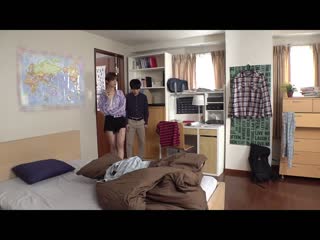 与亲人再婚而来的辣妹姊姊（时髦・冷淡・好色）在小孩房间住同房！被傲娇痴女天天持续调教的我… 月乃露娜 BLK-627