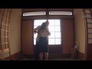 激情猛幹淫水狂流喷汗性交 吉根柚莉爱 JUFE-175