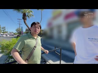 在洛杉磯知名的漢堡店纖瘦身材巨乳女服務生等待搭訕，用酬勞交涉到底做什麼呢？傑娜（31歲） HIKR-226