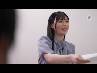 比我年轻两轮的清楚可爱部下让已婚的我疯狂 魔性的大叔杀手让人更加性欲高涨。 黑岛玲衣 SONE-528