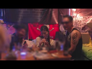 迷失在媚药性爱俱乐部的天真无邪女大生，超级乱交中出大乱交 设乐夕 PFES-095