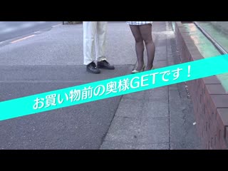 与20岁年长的丈夫没做爱累积性欲的巨乳人妻！几乎变成痴女！ EWDX-536