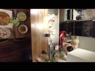 在家开女子会让M男突击参加！ 住宿女子会从傍晚到早上一整天被侵犯小恶魔中出！ 乙爱丽丝 森日向子 MIAA-626