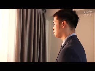 在宾馆工作的淫乱管理人中出待客服务 濑尾礼子 MESU-102