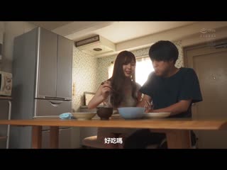随着甘甜呢喃、我直到大学留级、沉溺在与人妻窝在家做爱…。 明里紬 JUQ-163