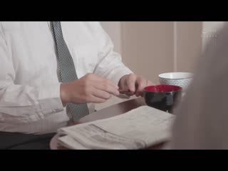 毕业典礼后…给成为大人的您继母的赠礼―。 绫瀬麻衣子 JUL-785