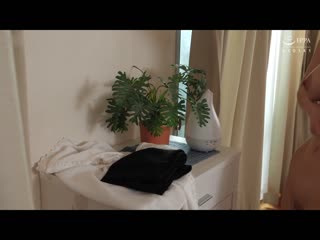 与不穿内裤上班被发现性社畜化美人上司精子射干般络合浓厚中出性交 君岛美绪 VEMA-185