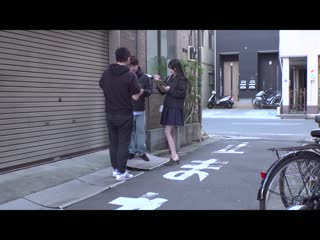对我的处女弟弟进行性教育！本来不想一直裸露大腿的,结果却被中出！ ？ 森日菜子 NACR-833