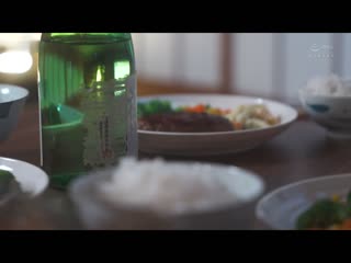 被贬职谨慎的我、沉溺于与乡下柔乳妻子的挥汗絶伦性交…。 白石茉莉奈 JUQ-473