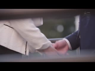 毕业典礼后…献给长大的你，来自继母的礼物―。 岬光莉 JUR-397