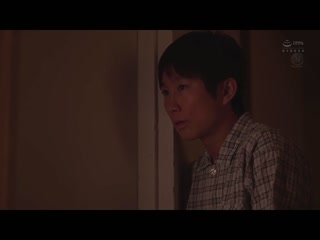 在毕业典礼后...给成为大人的您继母的赠礼。 希岛爱理 JUQ-736