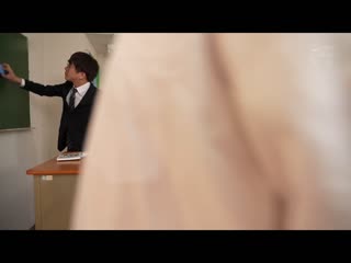 累积禁欲特浓精子絶顶的小屁孩学生妹 被看起来是黑髪清楚系美少女的超变态学生毎日射精管理。 横宫七海 MUDR-205