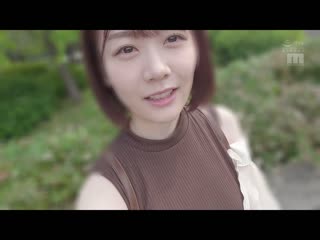 完美身材体型的美少女和大叔散步后住宿约会！持续被中年技巧搞到高潮的自拍性爱直到早上 水卜樱 MIDV-626